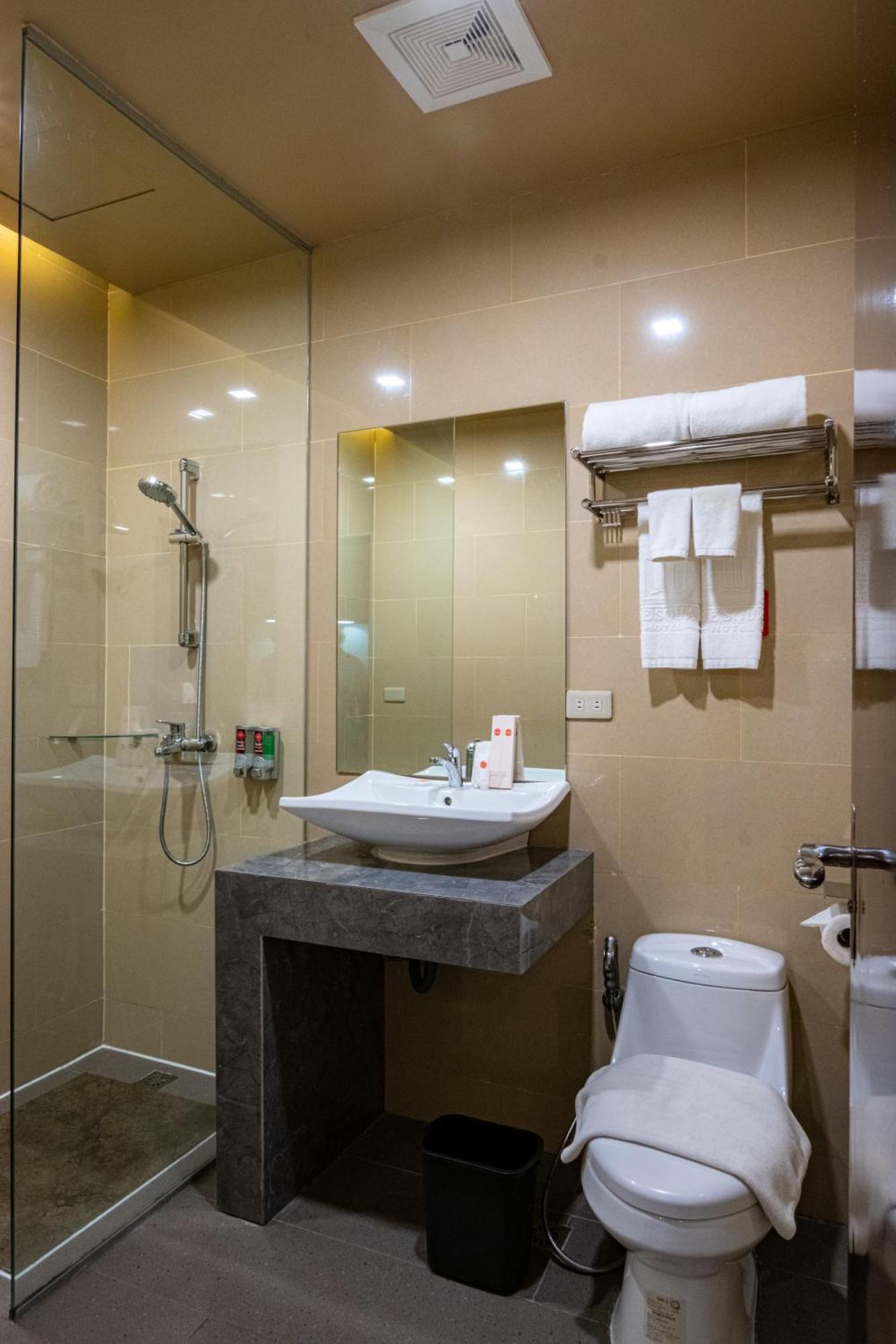 Kojo Hotels Cebu-Mandaue Εξωτερικό φωτογραφία
